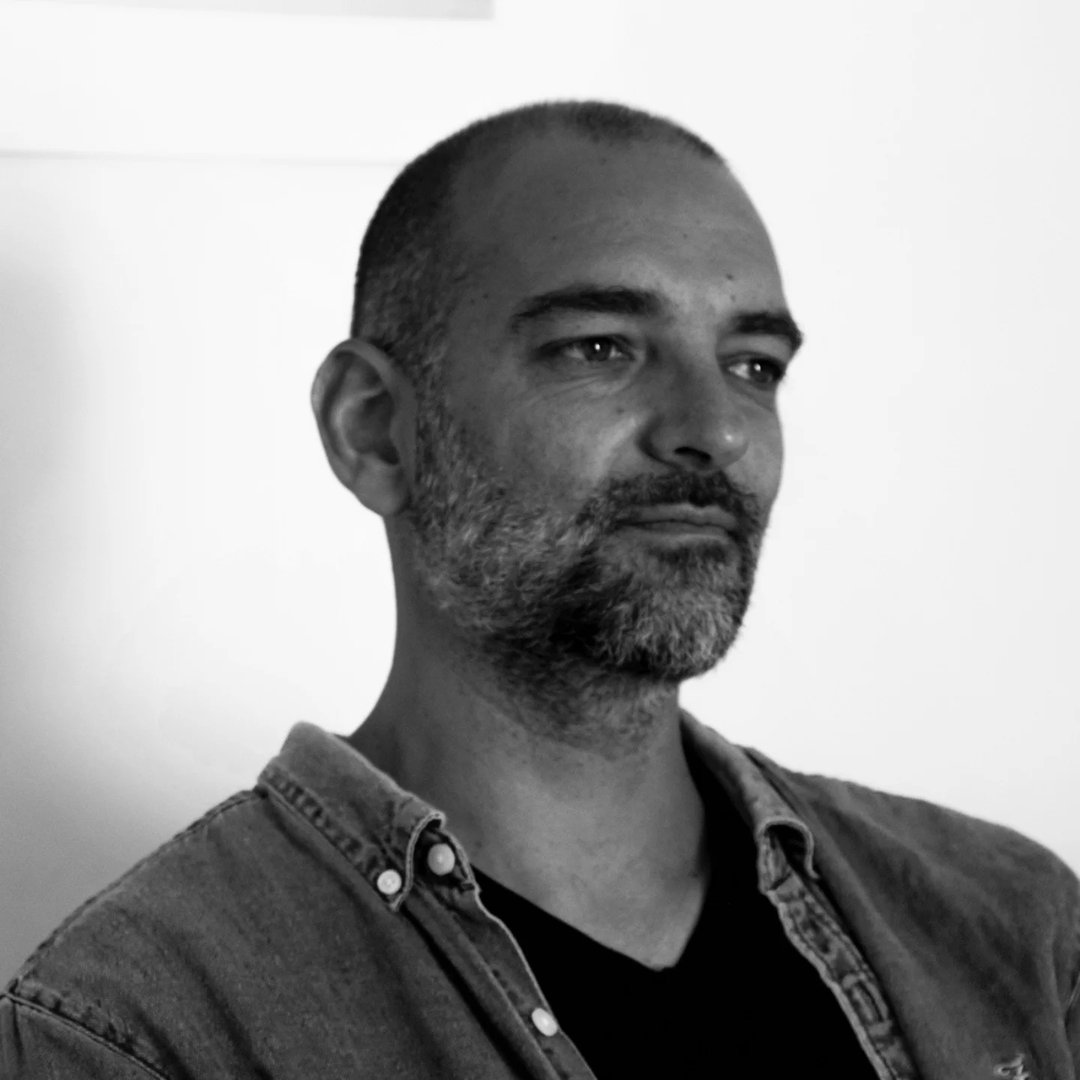Photo prise en demi-profil de Nicolas Riffaud.